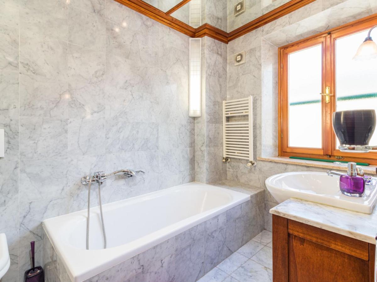 Apartment Antonella & Napoletano-2 By Interhome อูมัค ภายนอก รูปภาพ